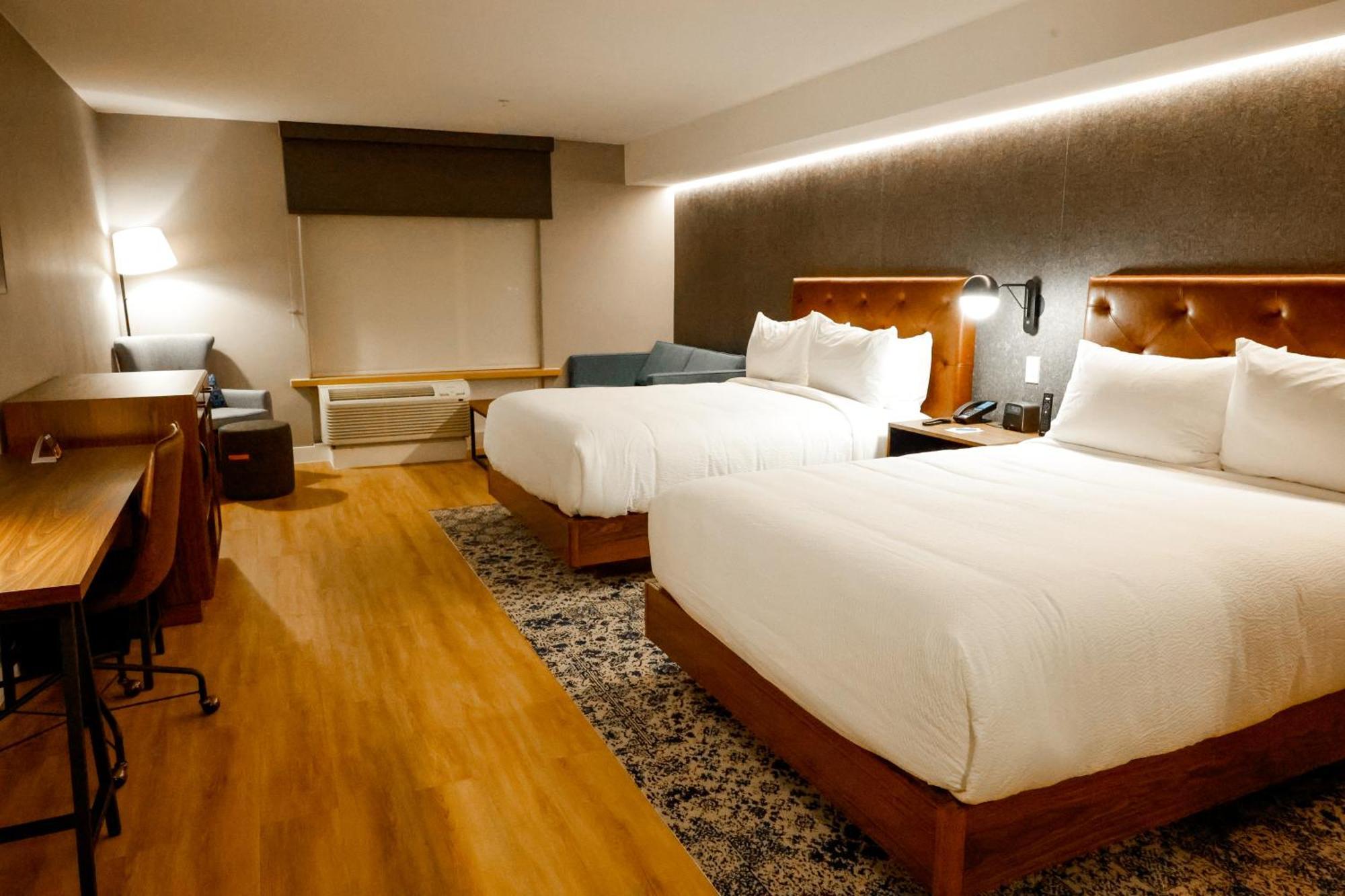 Four Points By Sheraton Austin Airport Экстерьер фото