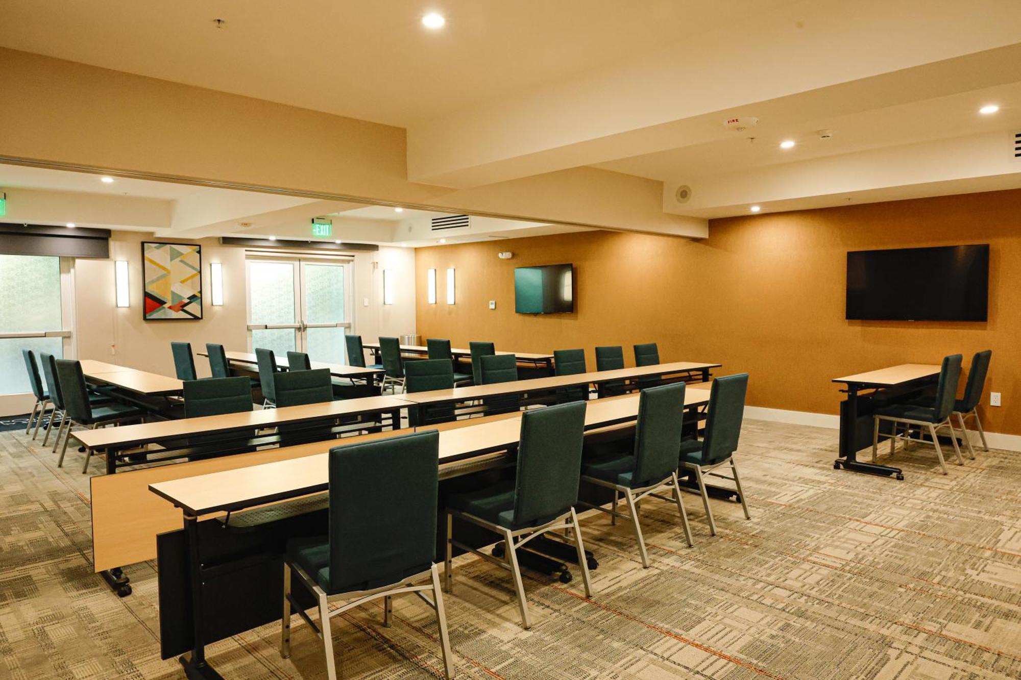 Four Points By Sheraton Austin Airport Экстерьер фото