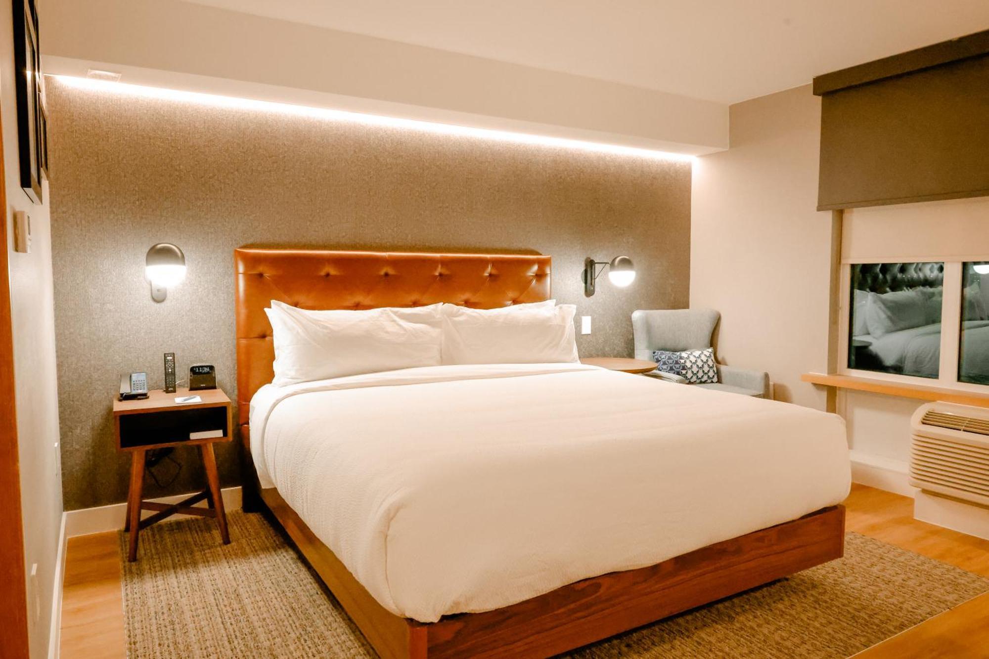 Four Points By Sheraton Austin Airport Экстерьер фото